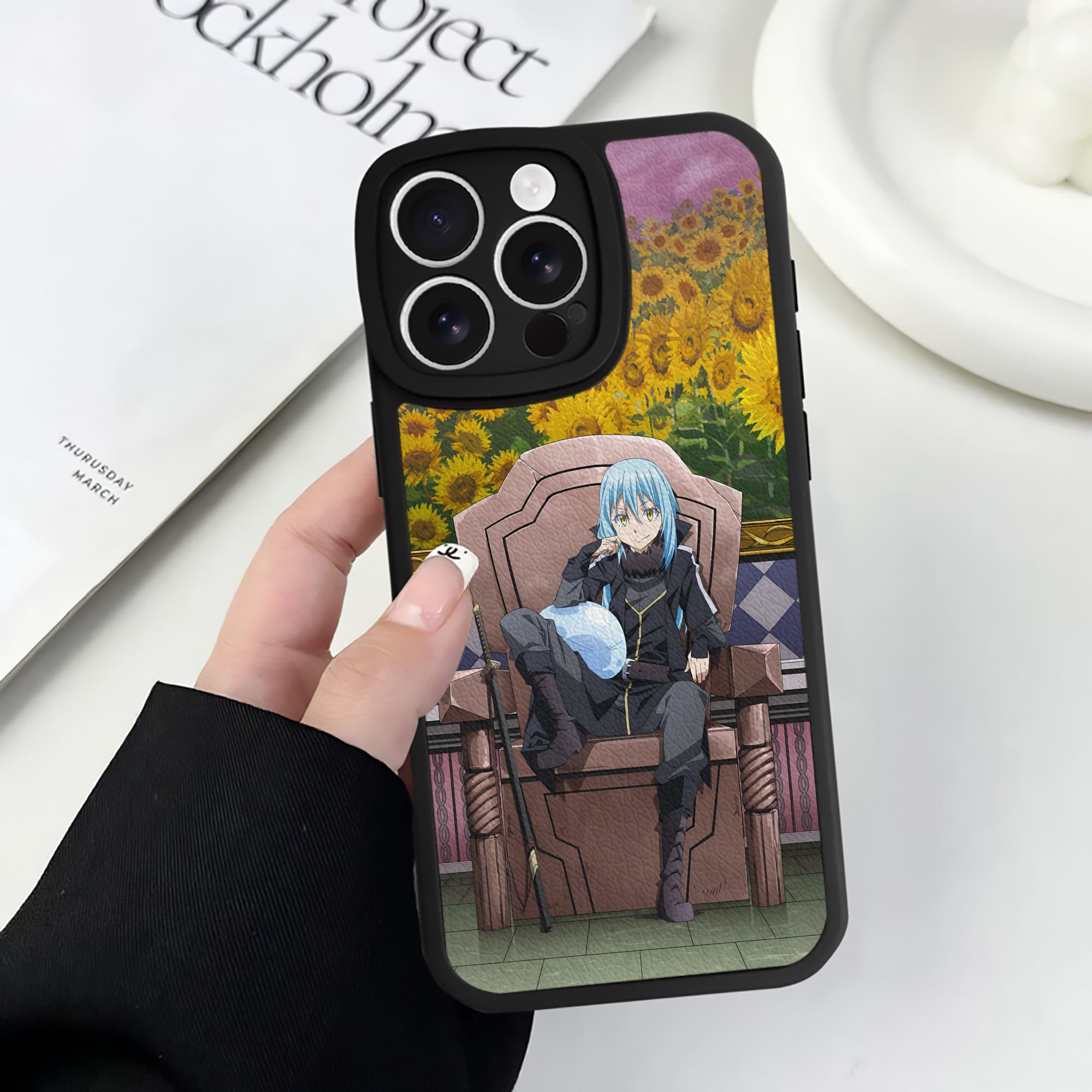 （画像用） 転スラ Regarding Reincarnated to Slime 【iPhone 16シリーズ対応】シリコンスマホケース（レザー調） 材質：シリコン